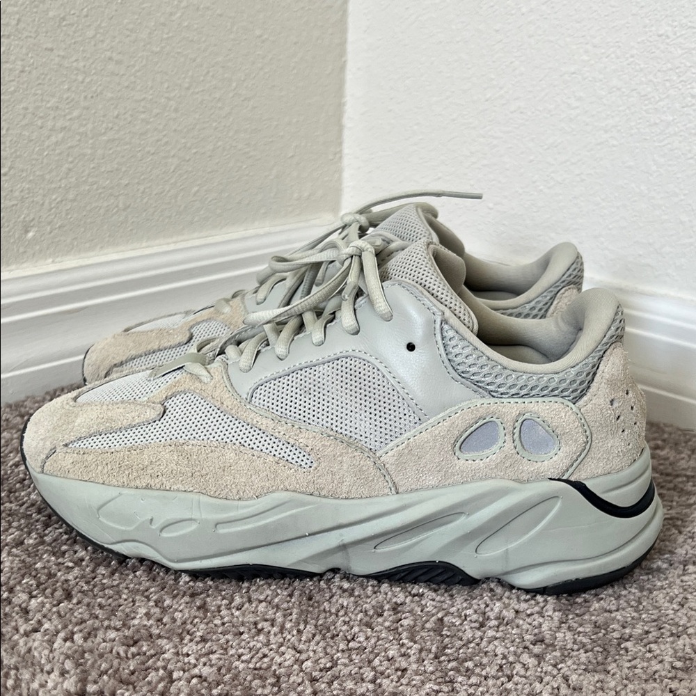 Yeezy 700 Boost “Salt”